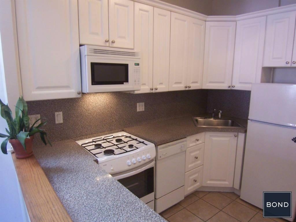 312 East 90th Street - Photo 9