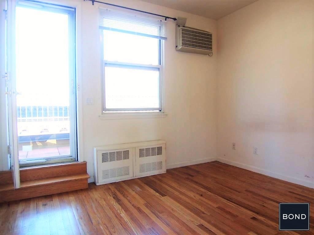 312 East 90th Street - Photo 2