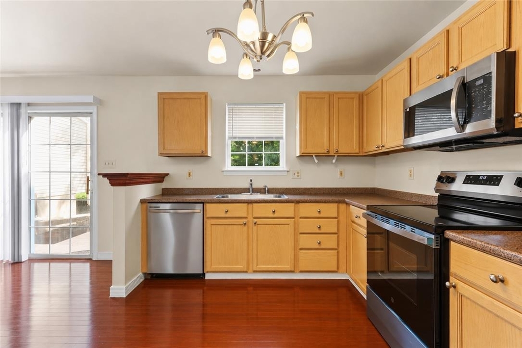 475 Celandine Drive - Photo 6