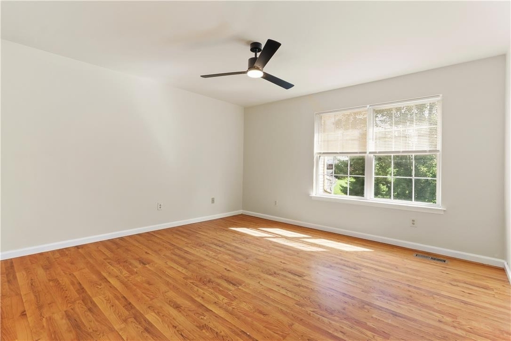 475 Celandine Drive - Photo 15