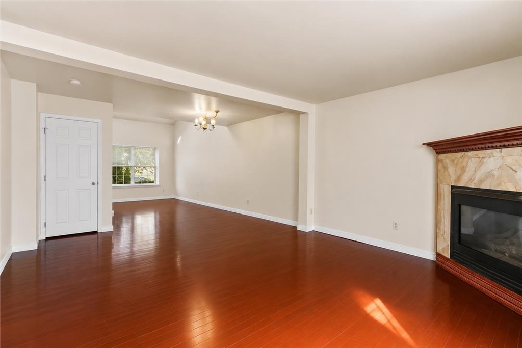 475 Celandine Drive - Photo 4