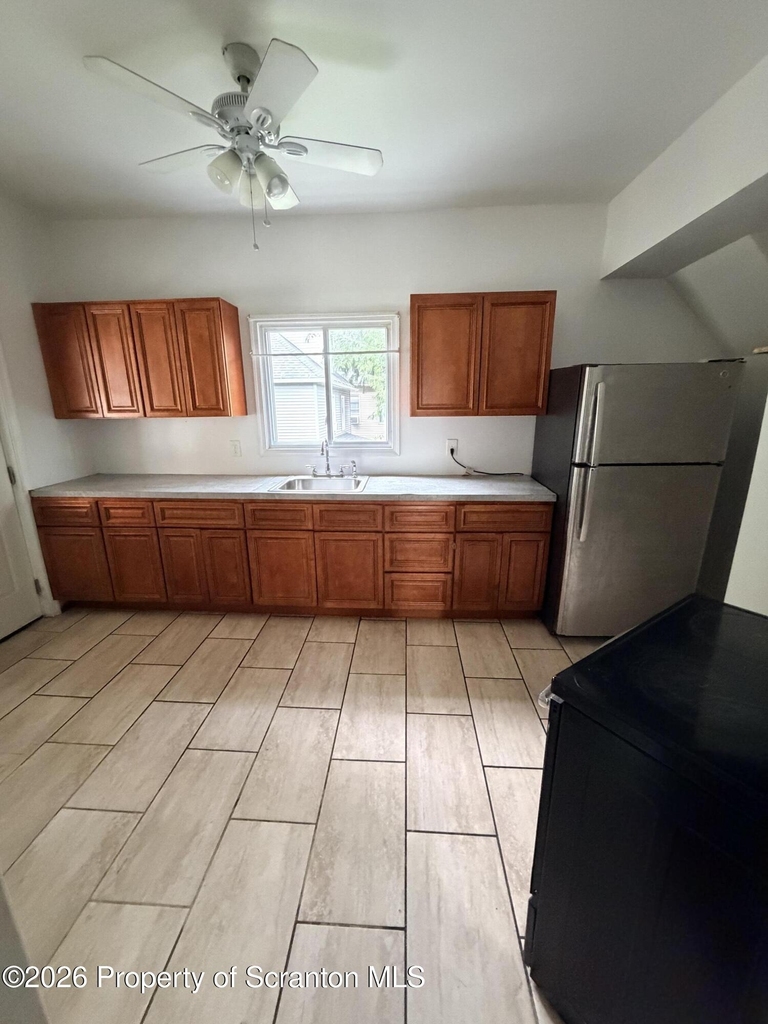 1607 Mulberry Street - Photo 3