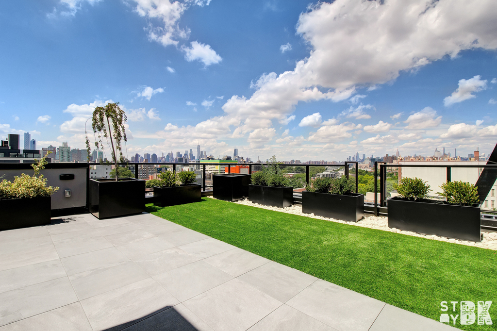 Myrtle Avenue & Taaffe Pl - Photo 9