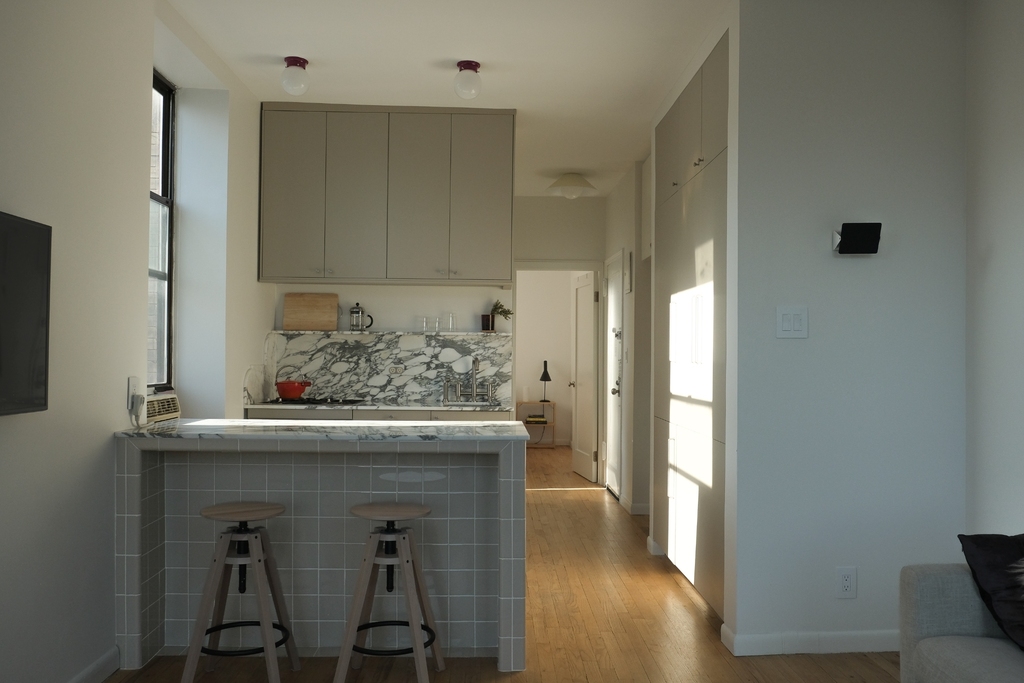214 Mulberry Street - Photo 1