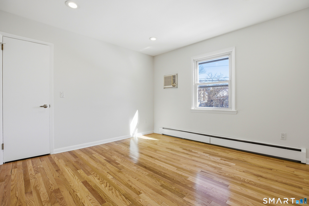 24 Congress Street - Photo 15