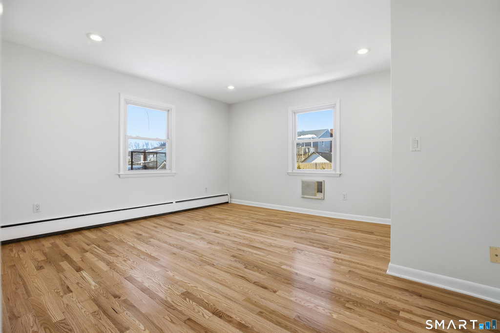 24 Congress Street - Photo 12