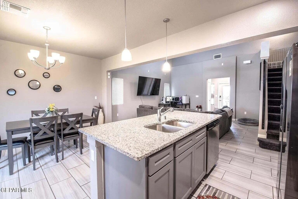 13713 Onley Avenue - Photo 11