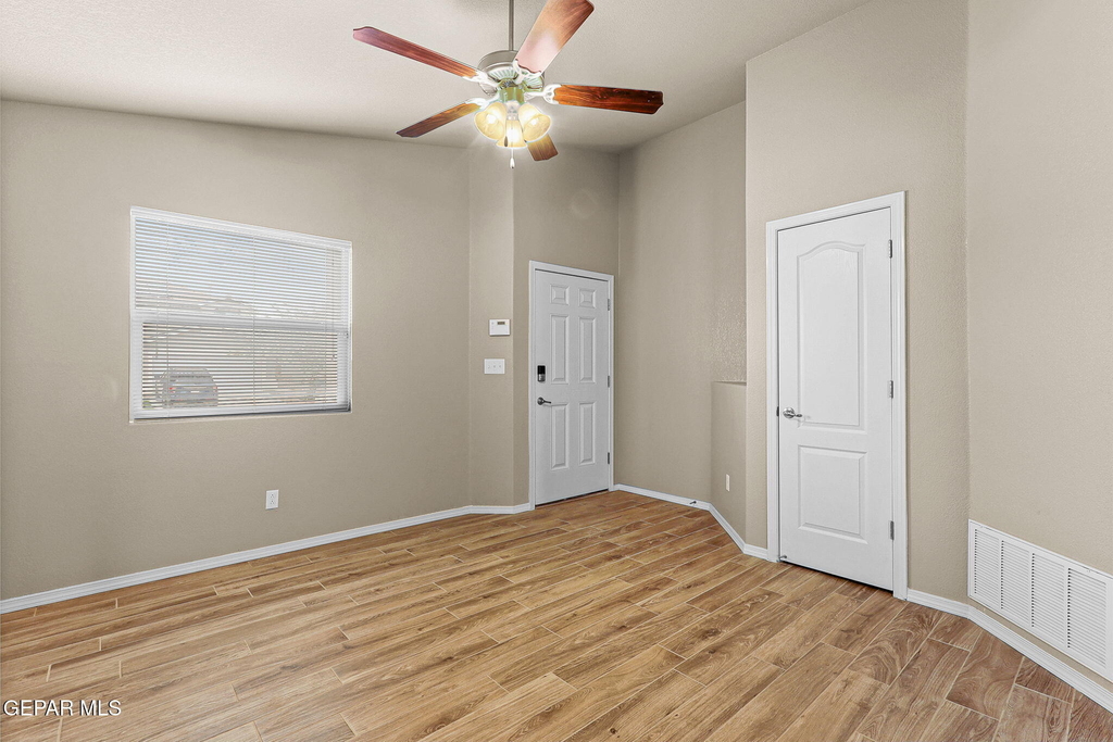 7224 Dust Storm Lane - Photo 4