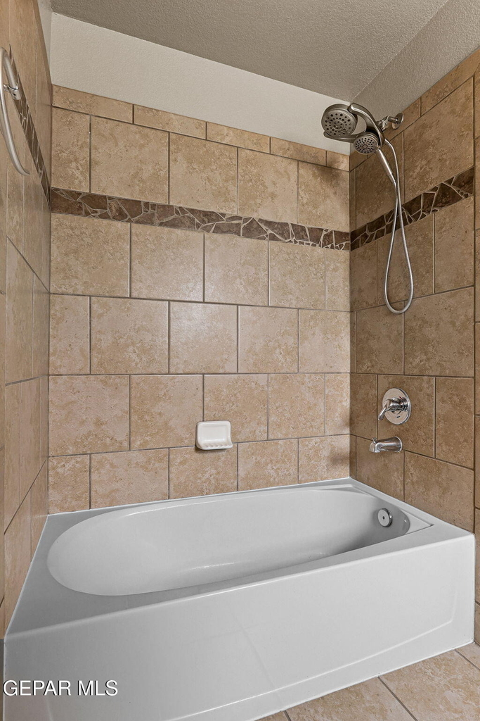 7224 Dust Storm Lane - Photo 29