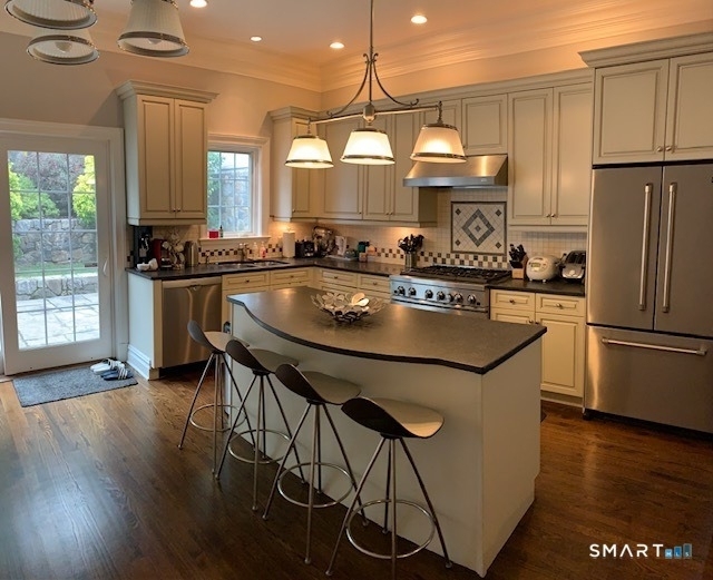 288 Davis Avenue - Photo 5