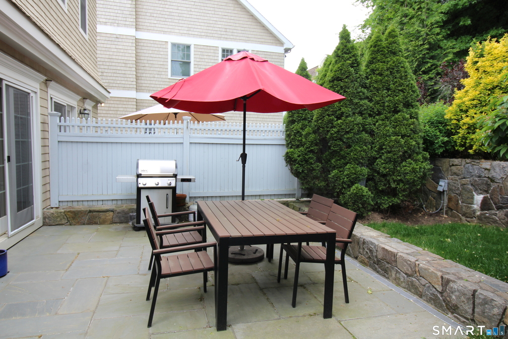 288 Davis Avenue - Photo 14