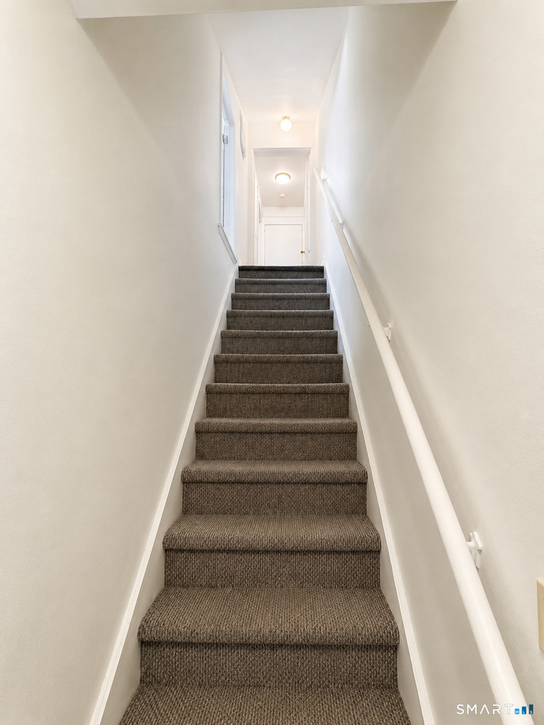 30 Plymouth Avenue - Photo 1