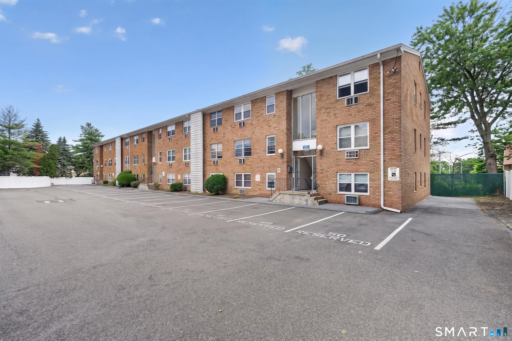 1 Walter Avenue - Photo 18