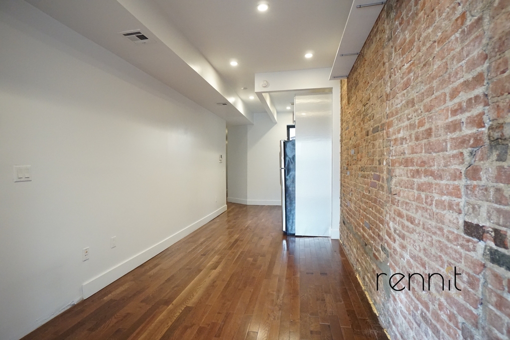 625 Sterling Place - Photo 1