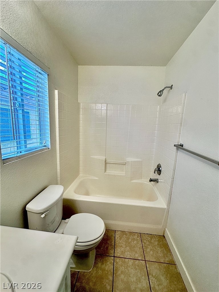 10232 Grecian Laurel Court - Photo 18
