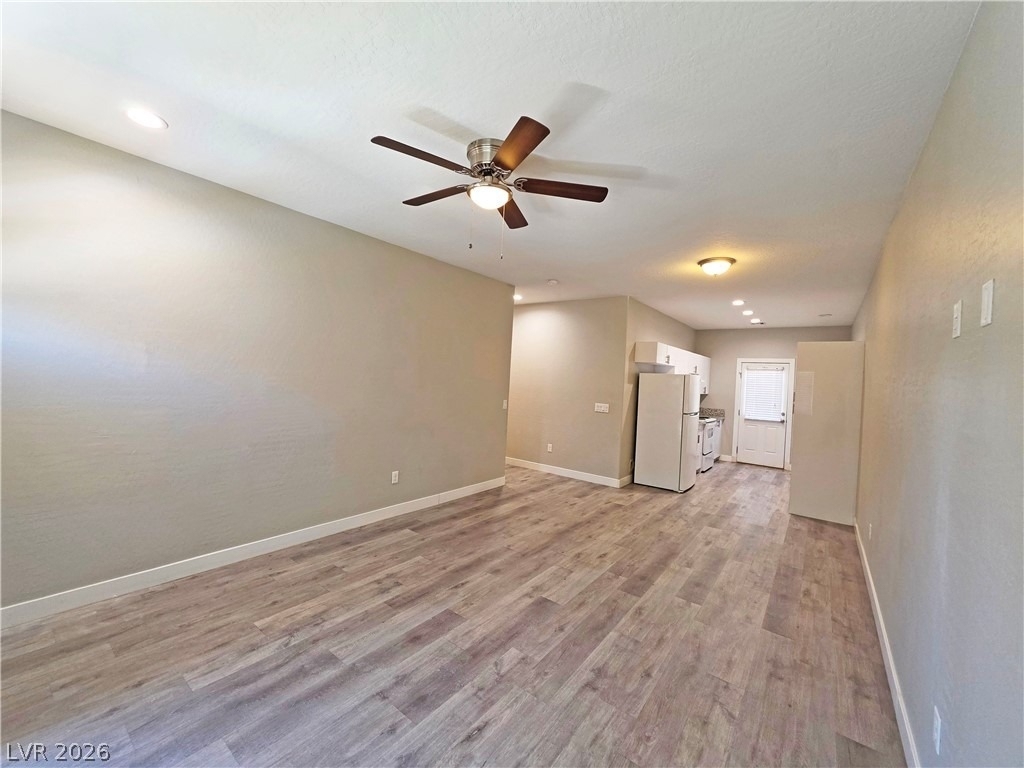 1121 Sixshooter Avenue - Photo 5