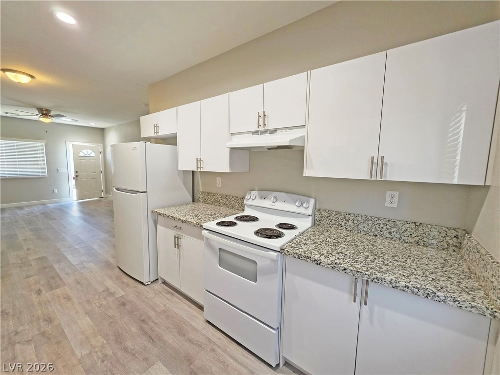 1121 Sixshooter Avenue - Photo 10