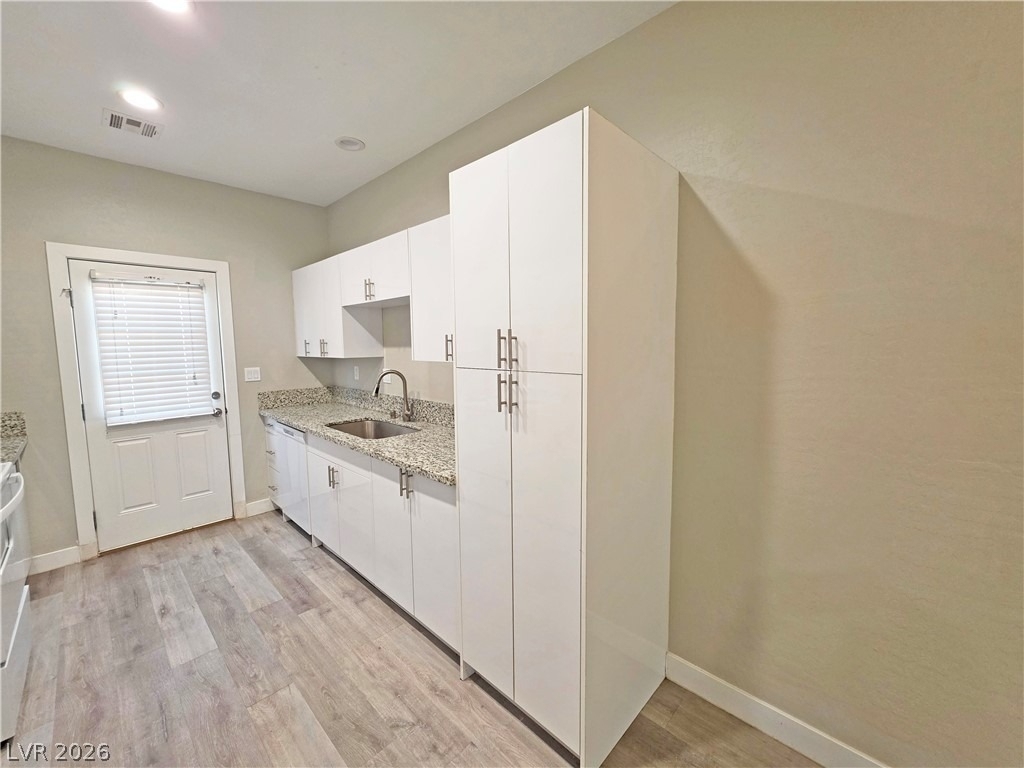 1121 Sixshooter Avenue - Photo 9
