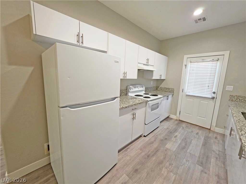 1121 Sixshooter Avenue - Photo 8