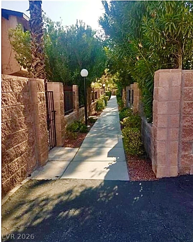 4338 Caliente Street - Photo 16