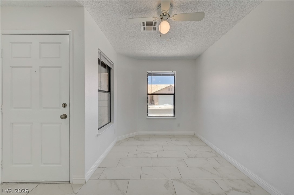 313 Crosswind Way - Photo 25
