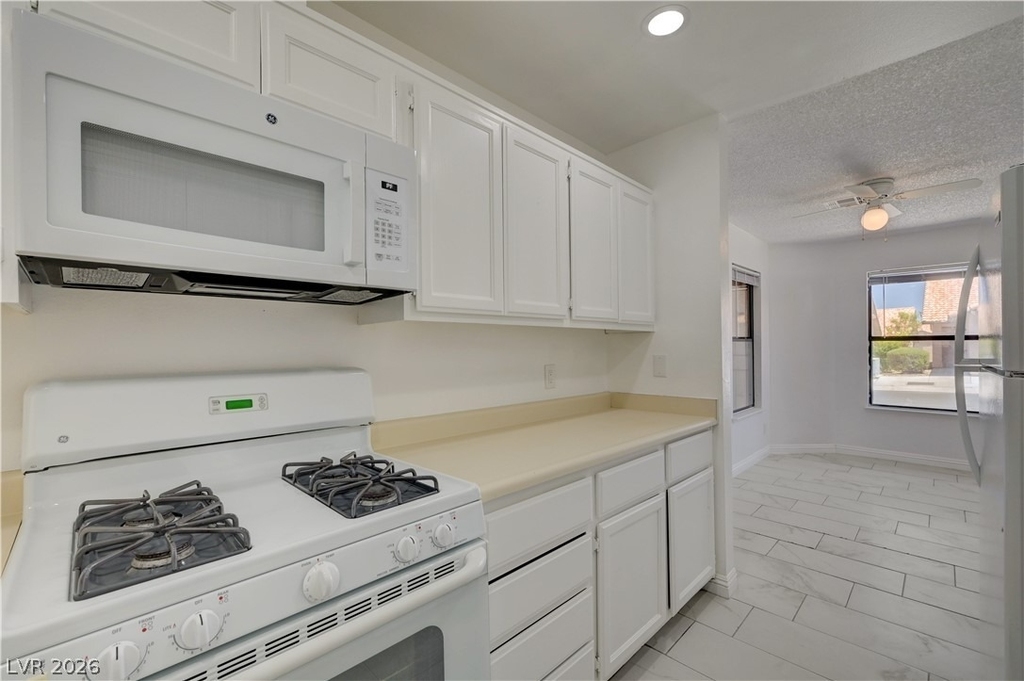 313 Crosswind Way - Photo 18