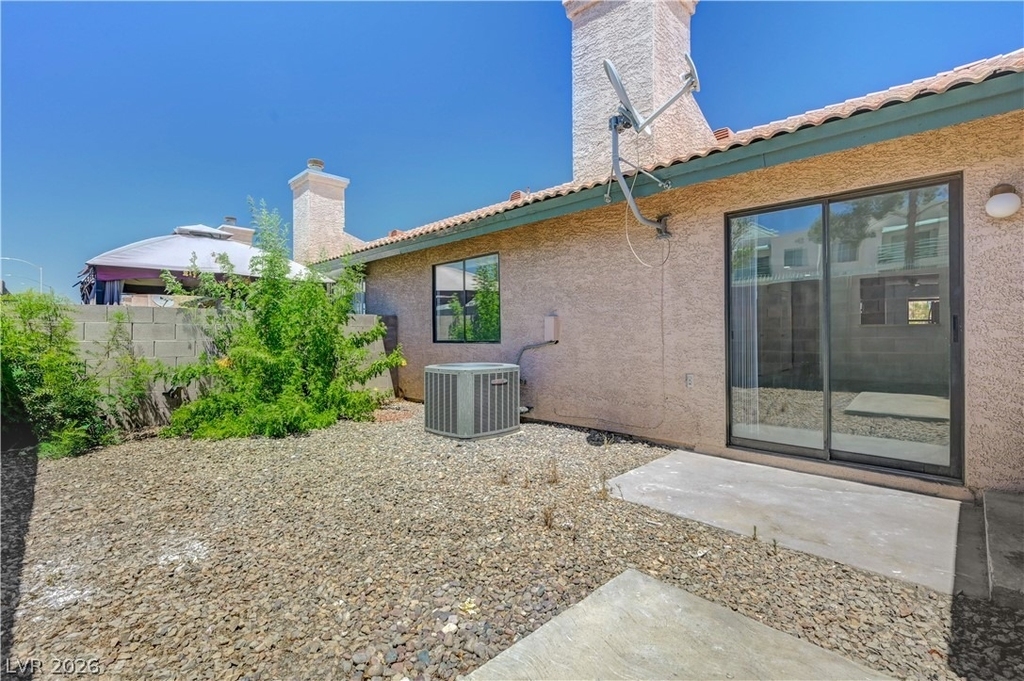 313 Crosswind Way - Photo 7