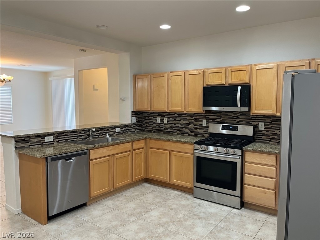 10922 Moonbeam Glow Lane - Photo 34