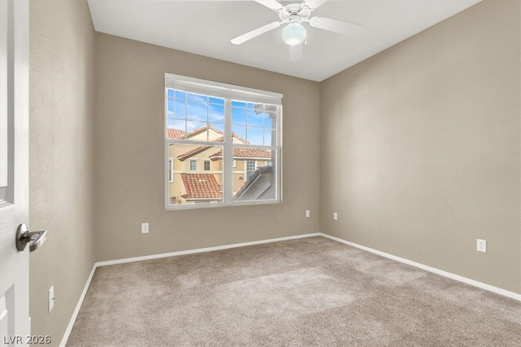 5855 Valley Drive - Photo 12