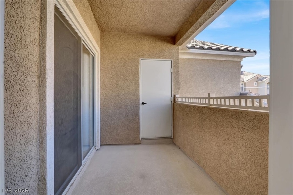 5855 Valley Drive - Photo 15