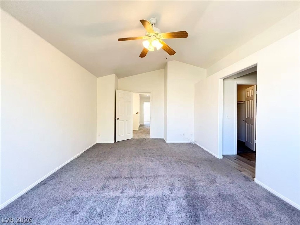 8284 W Rochelle Avenue - Photo 13