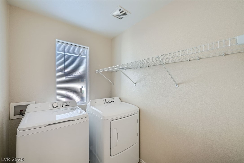 3904 Badgerbrook Street - Photo 18