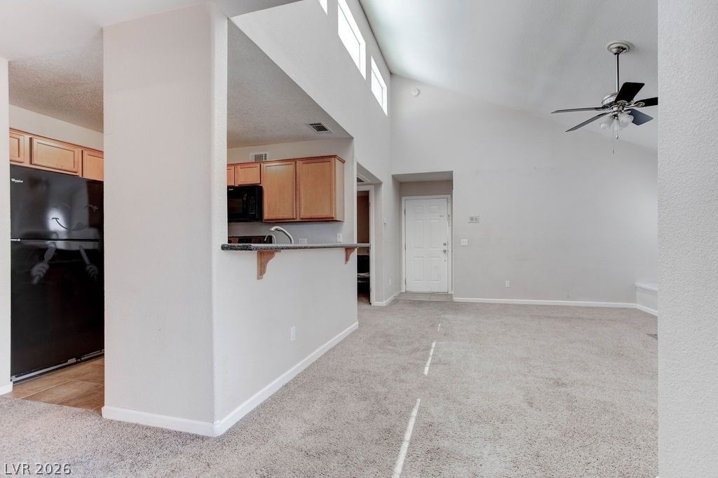 9325 W Desert Inn Road - Photo 7