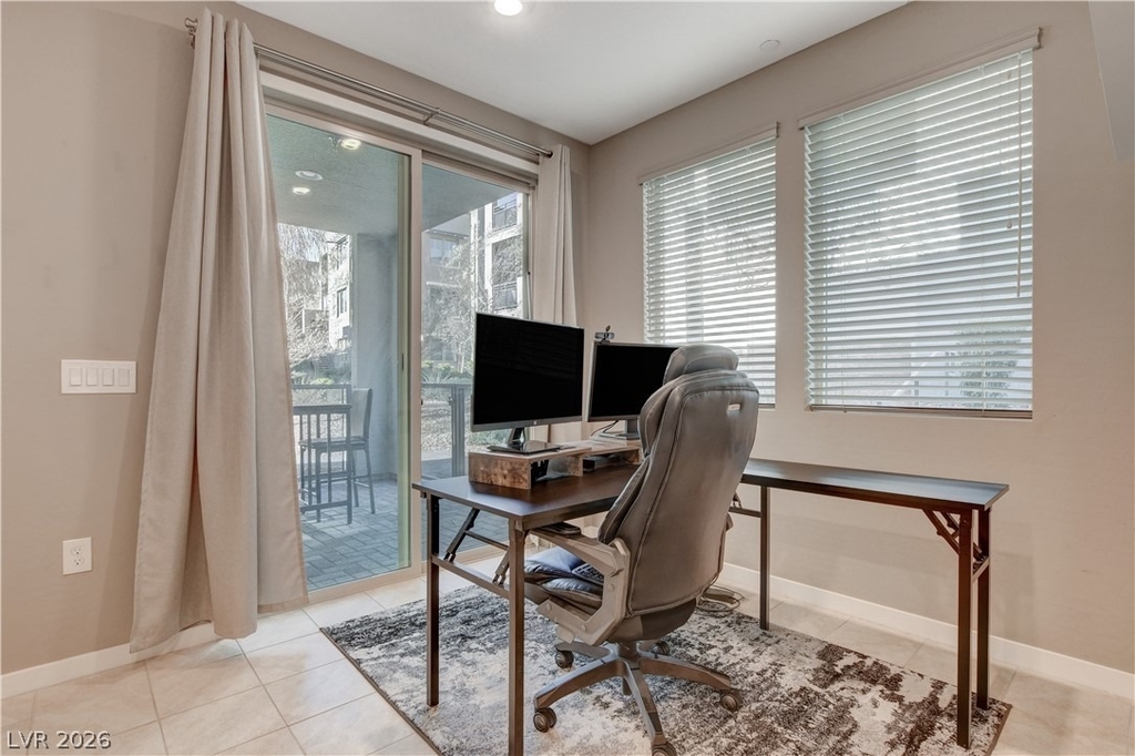 11238 Essence Point Avenue - Photo 18