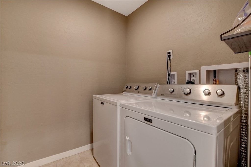 11238 Essence Point Avenue - Photo 34