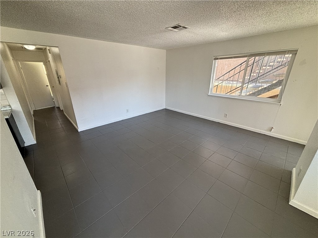6940 Hopkins Drive - Photo 5