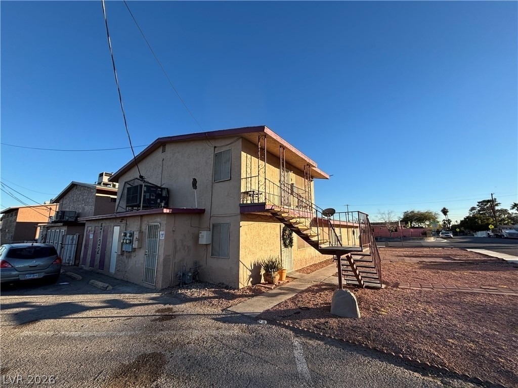 5132 Pebble Beach Boulevard - Photo 0