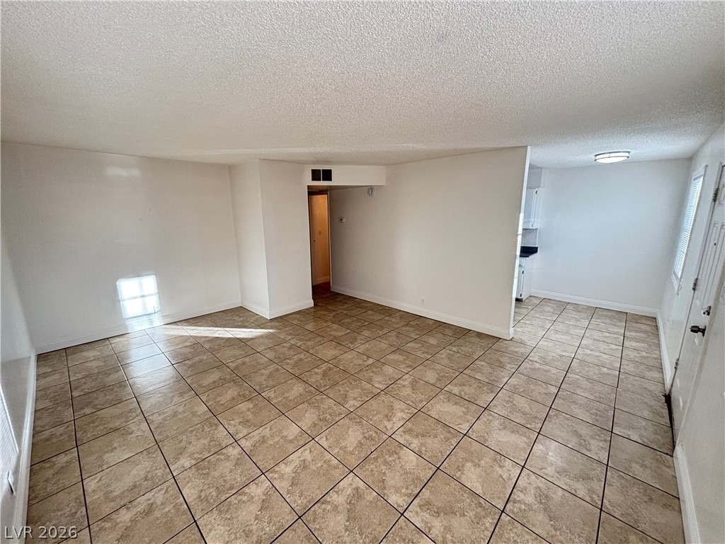5132 Pebble Beach Boulevard - Photo 3