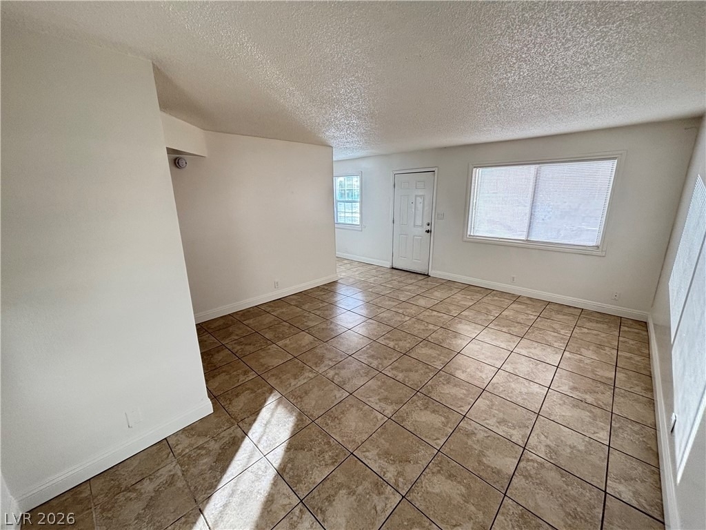 5132 Pebble Beach Boulevard - Photo 4