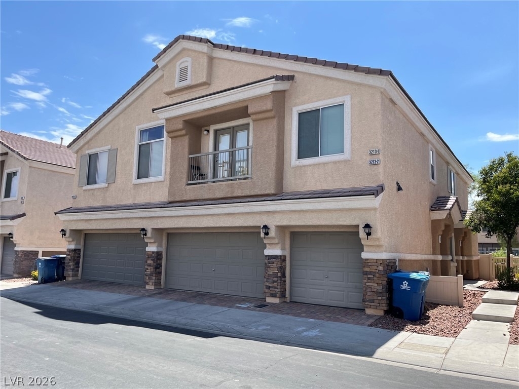 3213 Regal Swan Place - Photo 0
