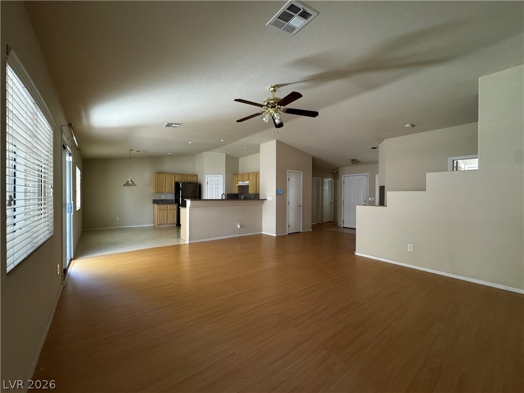 1404 Laughing Larkspur Avenue - Photo 4
