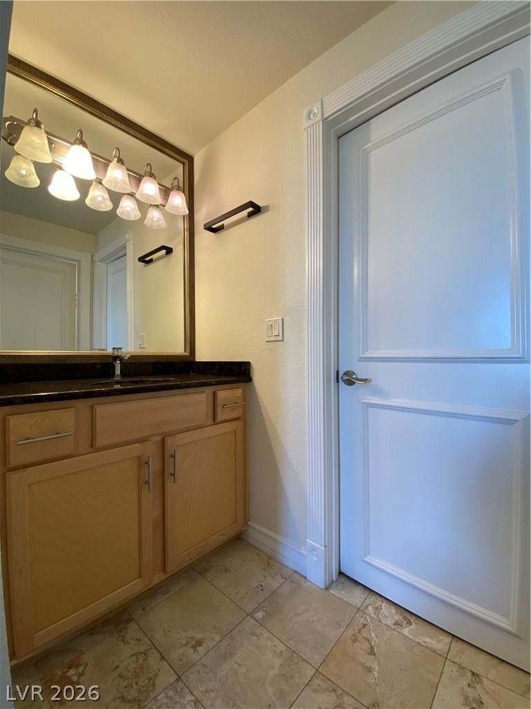 270 E Flamingo Road - Photo 15