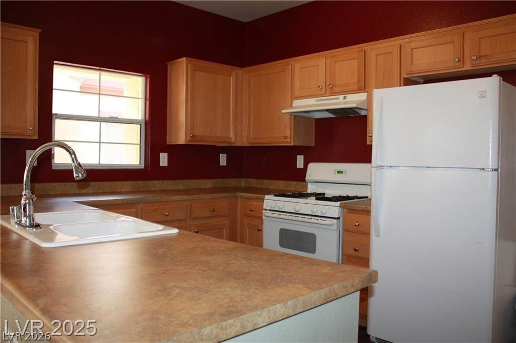 7660 W Eldorado Lane - Photo 7