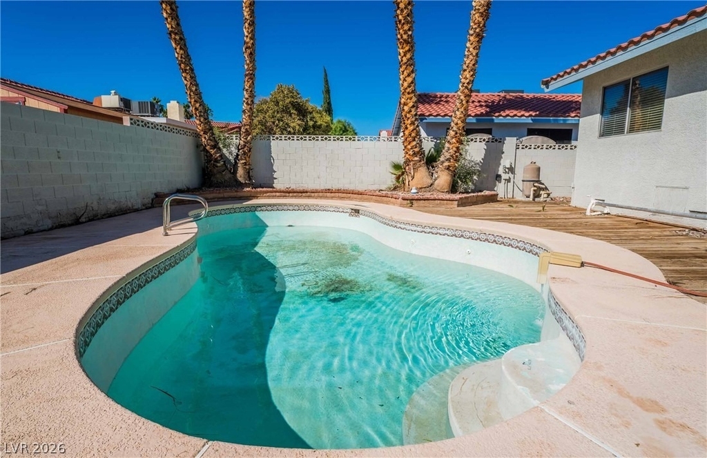 8705 Isola Drive - Photo 25