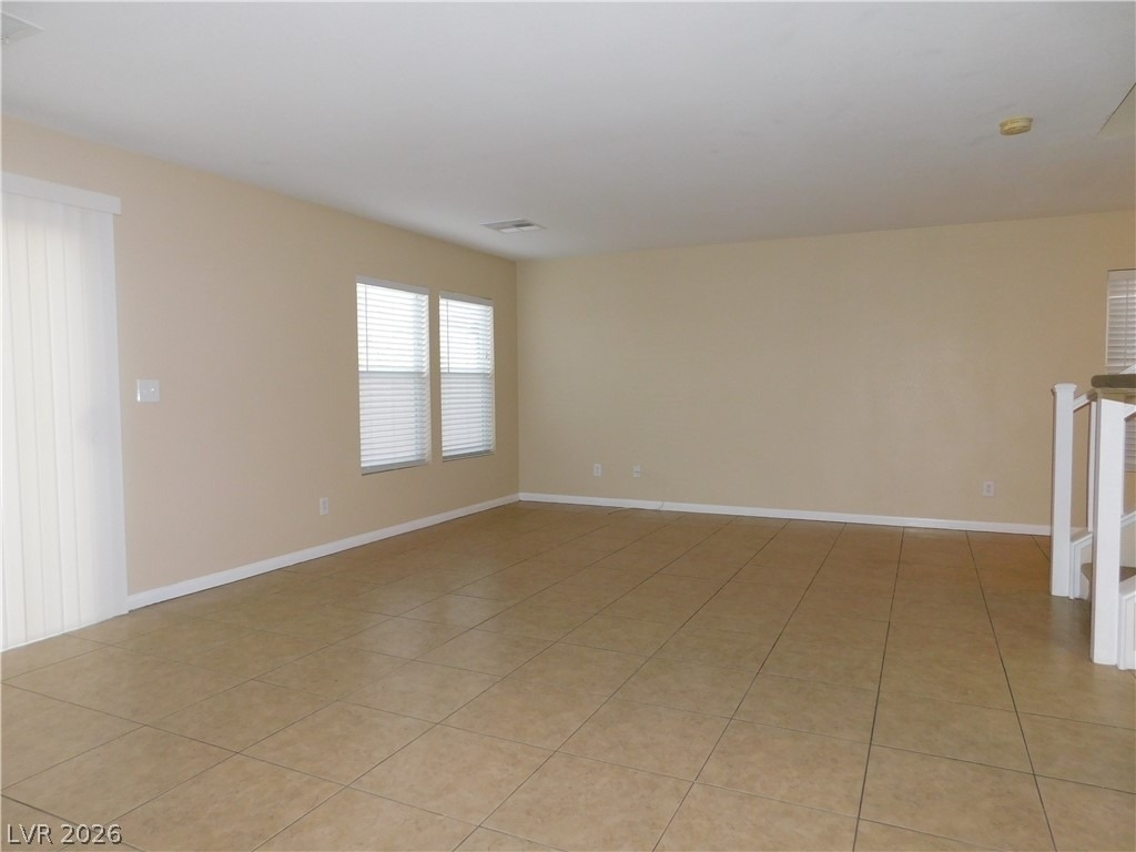 9210 Valley Ranch Avenue - Photo 8