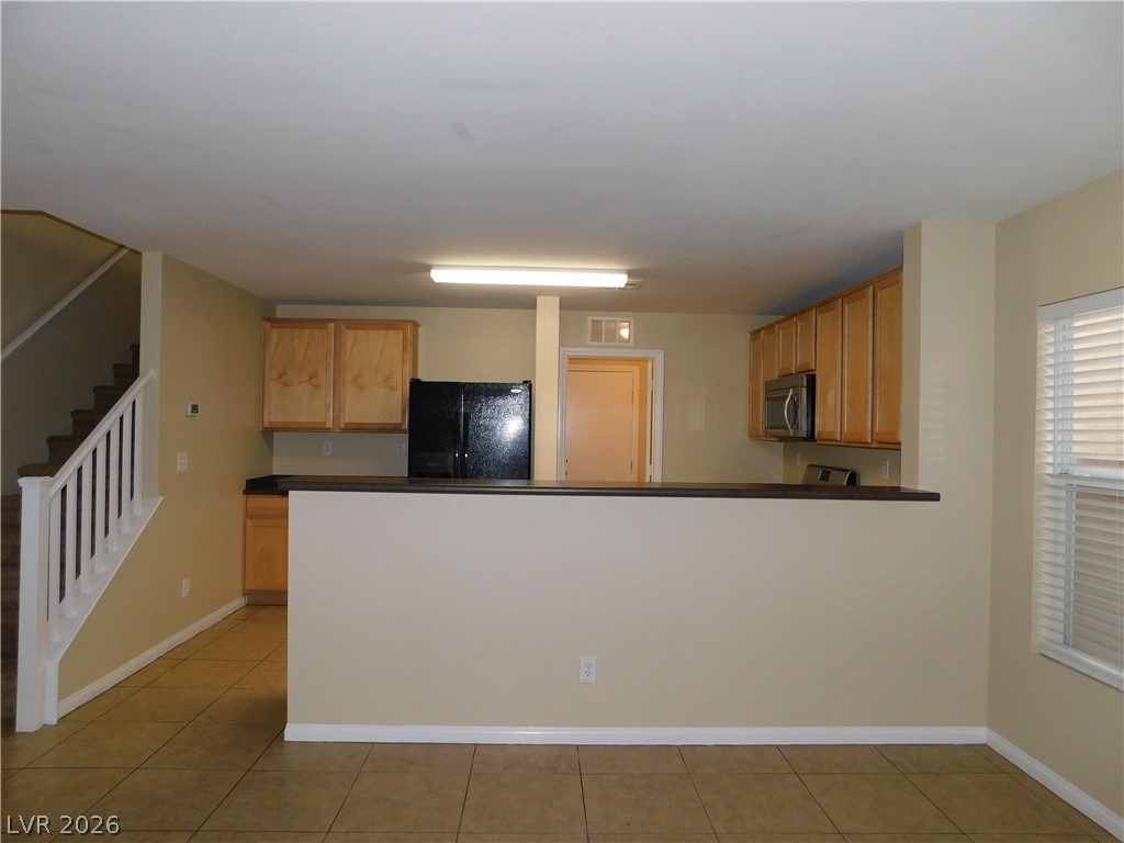9210 Valley Ranch Avenue - Photo 5