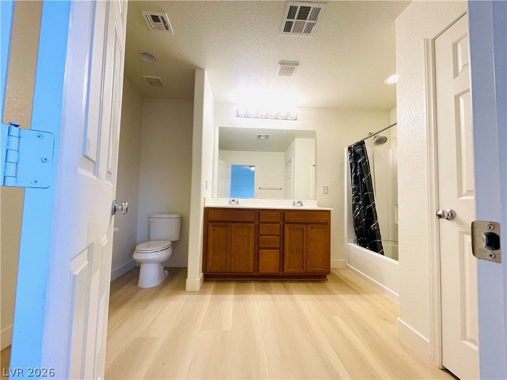 9206 Valley Betica Avenue - Photo 19
