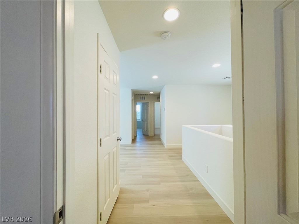 9206 Valley Betica Avenue - Photo 18