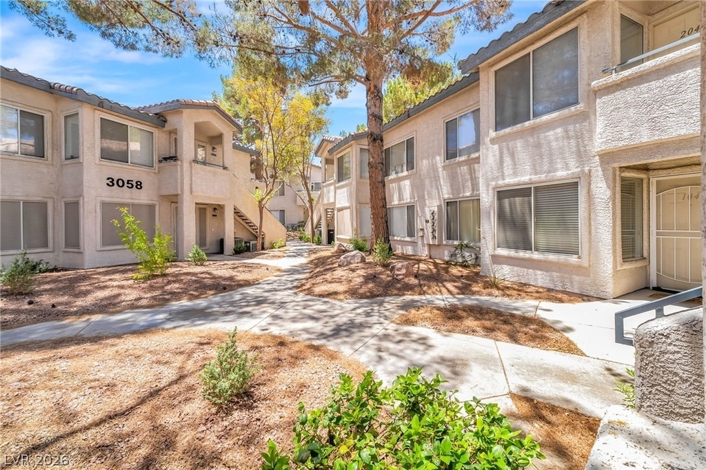 3060 Tarpon Drive - Photo 1