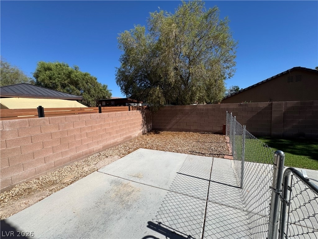 5033 Rustic Charm Court - Photo 7